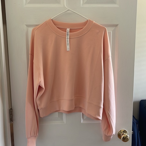 Lululemon perfectly oversized crop crew *softstreme size 8 peach - Picture 3 of 10